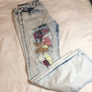 Acid washes men’s jeans